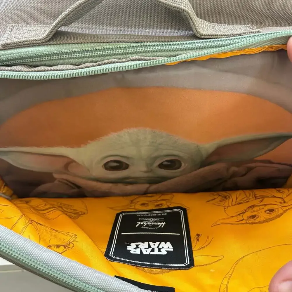 Herschel Supply Co. Star Wars Mandalorian Grogu Insulated Lunch Box